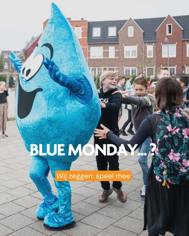 💙 Het is Blue Monday… zeggen ze. Wij zeggen: 

- trek je sportschoenen aan
- samen in beweging 
- speel mee
- kom in beweging 

Bewegen helpt om je hoofd leeg te maken en je beter te voelen al is het maar een rondje door de wijk.

Vandaag, en eigenlijk elke dag. Doe je mee?

#bluemonday #SportSupport #jongenoudinbeweging #kominbeweging