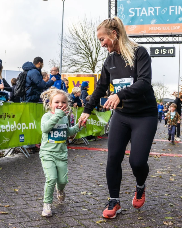 Wist je dat SportSupport meer doet dan sportactiviteiten in de wijk, het ondersteunen van verenigingen en allerlei projecten om jong en oud in beweging te krijgen?

Wij organiseren ook grote evenementen in de regio! 💚🧡

🏃‍♂️ De ZorgSpecialist Grachtenloop op 19 juni @grachtenloop 
🏃‍➡️ De Run2Day Halve van Haarlem op 27 september @halvevanhaarlem.official 
🍂 De Heemstedeloop op 25 oktober @heemstedeloop 
🔦 De Soellaart Lichtjeswandeling op 20 november @lichtjeswandelinghaarlem 

Al deze evenementen hebben één gemeenschappelijk doel: jou als deelnemer een geweldige dag bezorgen!

Aan welk evenement doe jij mee?

#sportsupport #halvevanhaarlem #lichtjeswandeling #dezorgspecialistgrachtenloop #heemstedloop