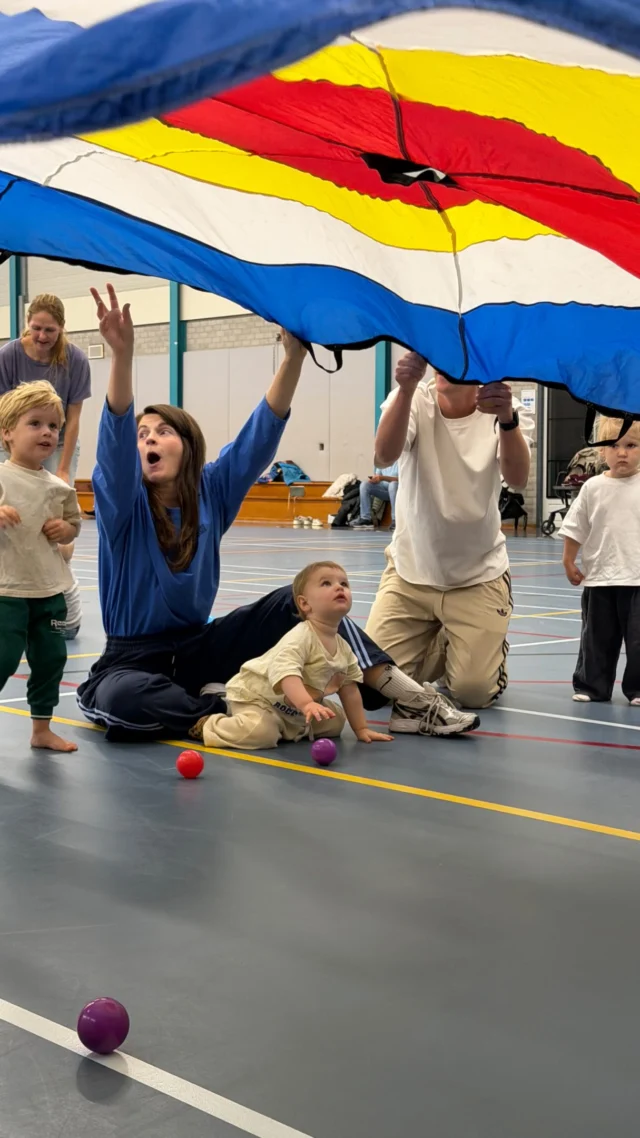 Een volle zaal tijdens de Peuter- & Kleuterinstuif in Velserbroek vanochtend!

Er werd volop gespeeld, bewogen en gedanst. Ook Feel Good Dance was erbij en verzorgde leuke dansclinics voor de kinderen.

Een geslaagde ochtend! 💚🧡

#herfstvakantie #peuterenkleuterinstuif #sameninbeweging #sportsupport #kennemerland